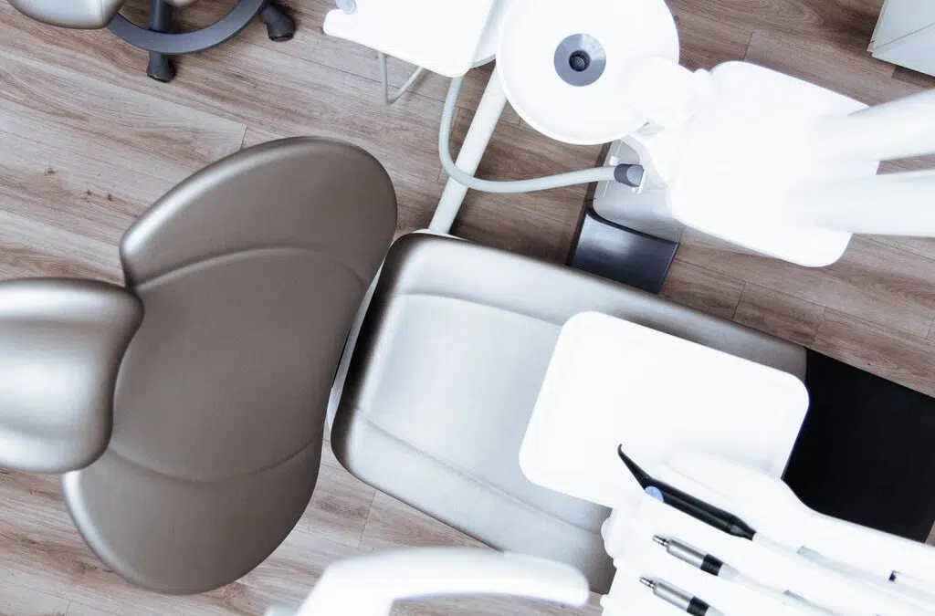 Clean and sterile dental office chair: medical office cleaning standards and what you need to know